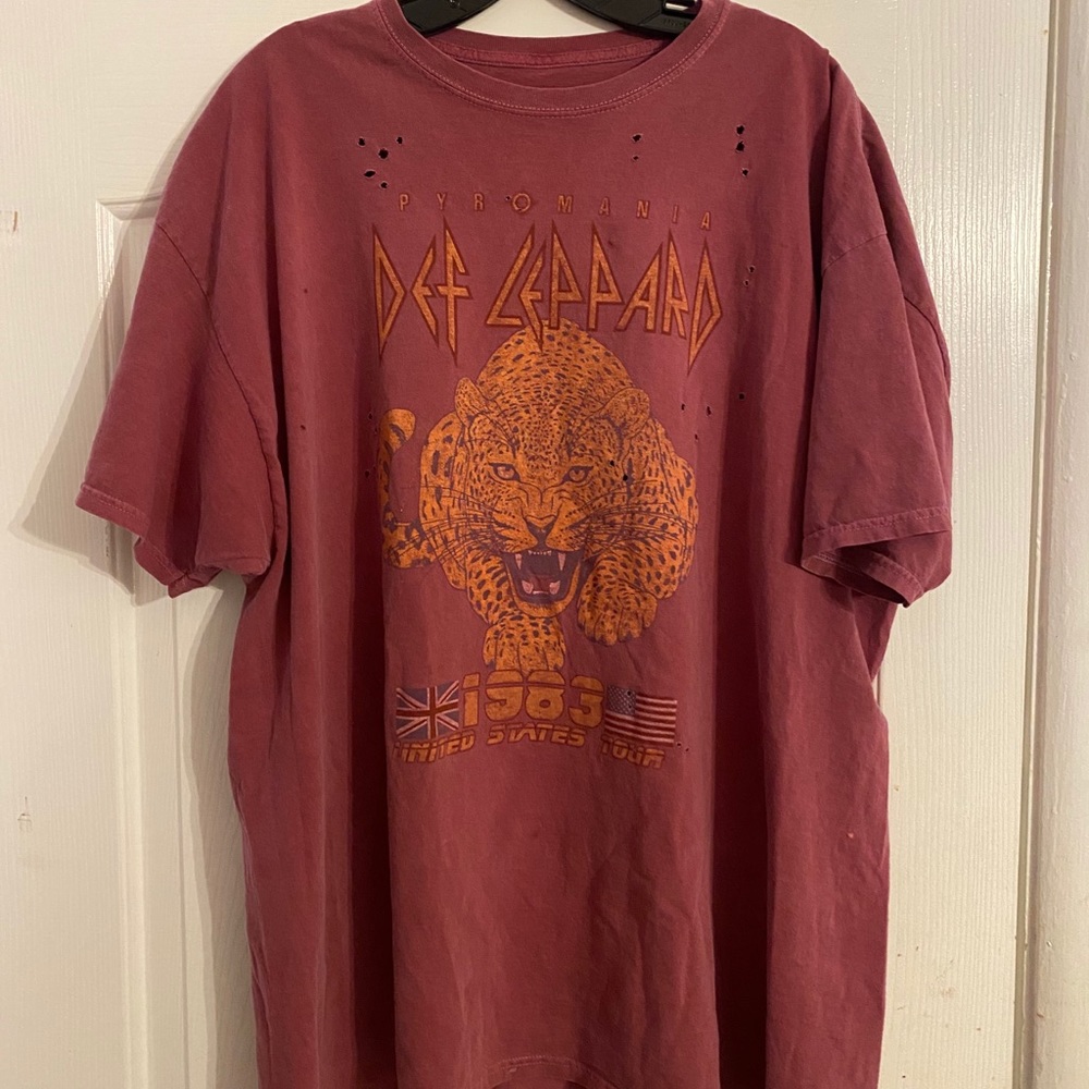 Urban Outfitters Tee